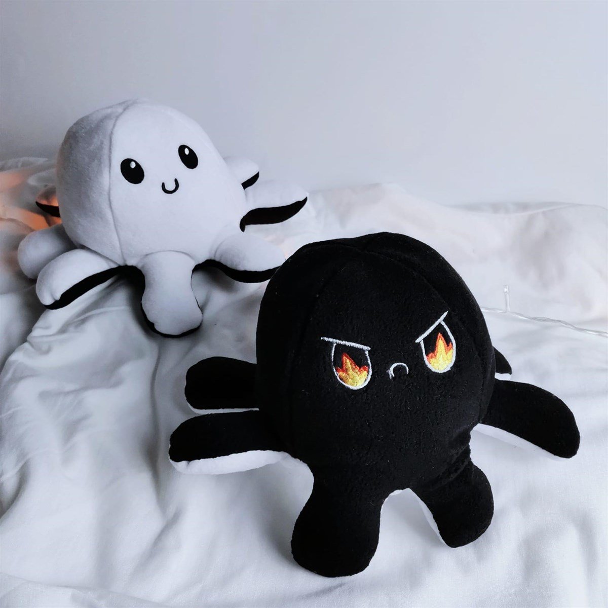 Mood Değiştiren Peluş Ahtapot - Kızgın Siyah Beyaz 