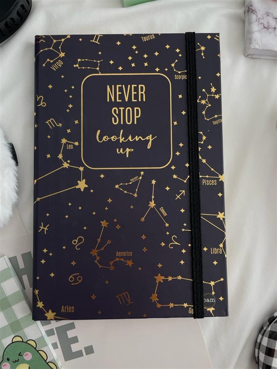 Never Stop Lastikli Sert Kapak Defter