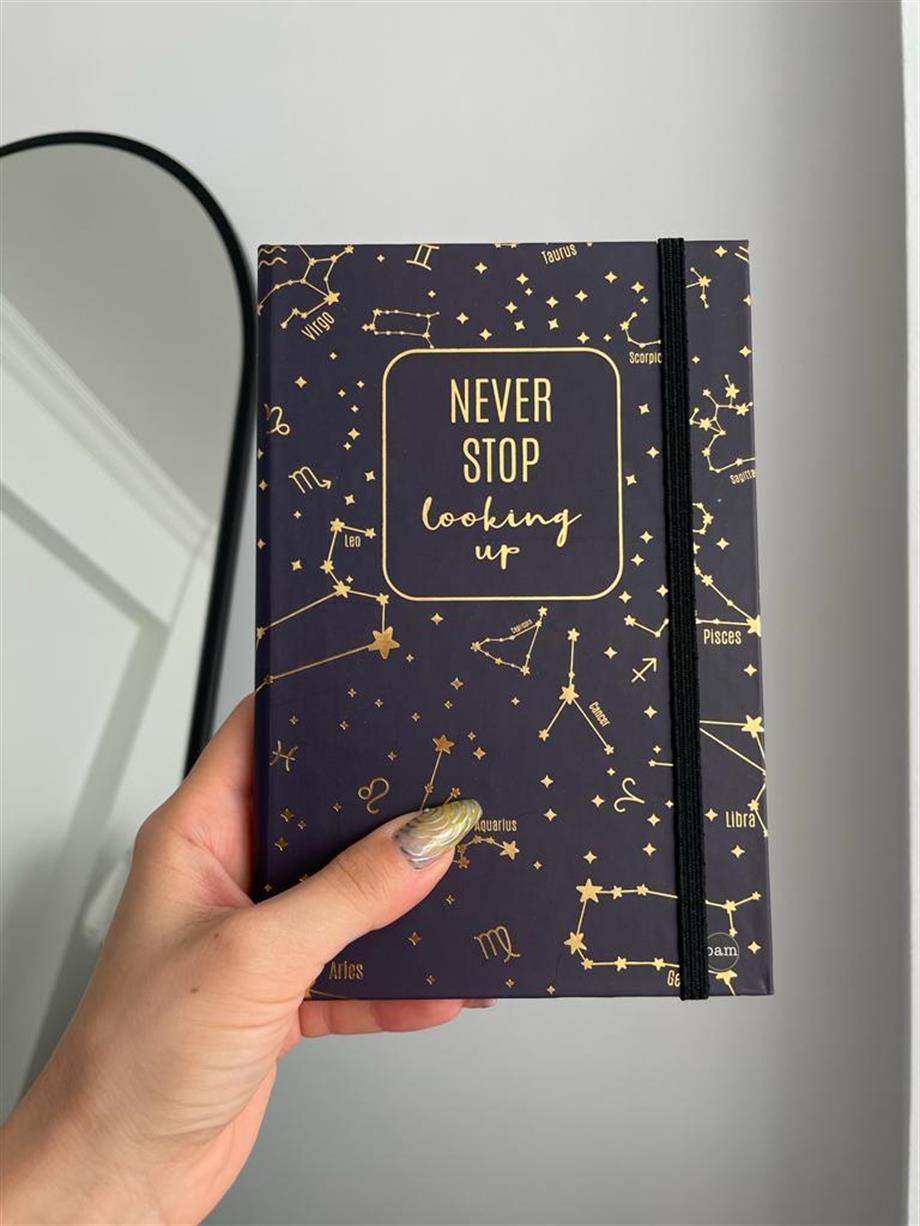 Never Stop Lastikli Sert Kapak Defter