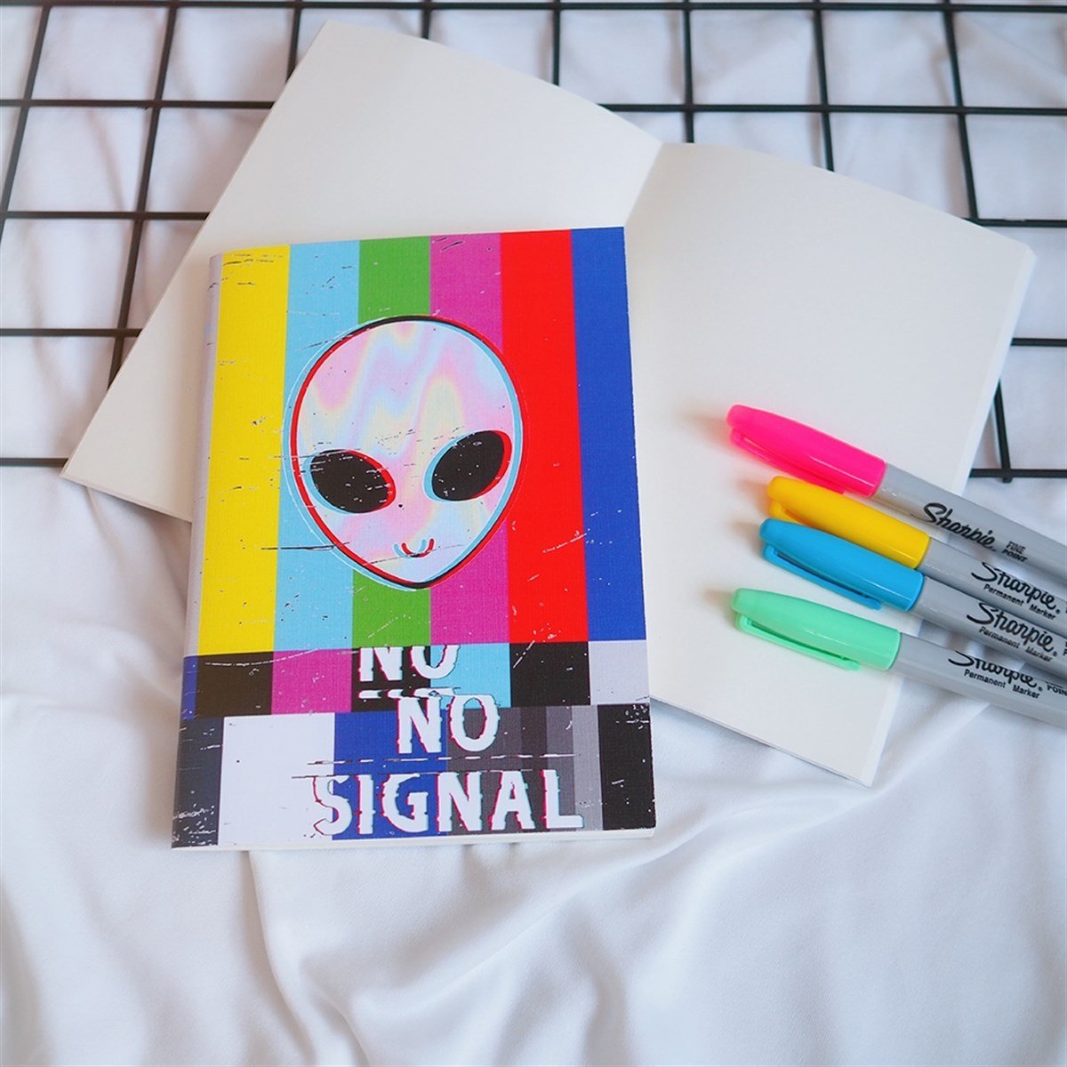 No Signal Ufo Baskılı Defter 