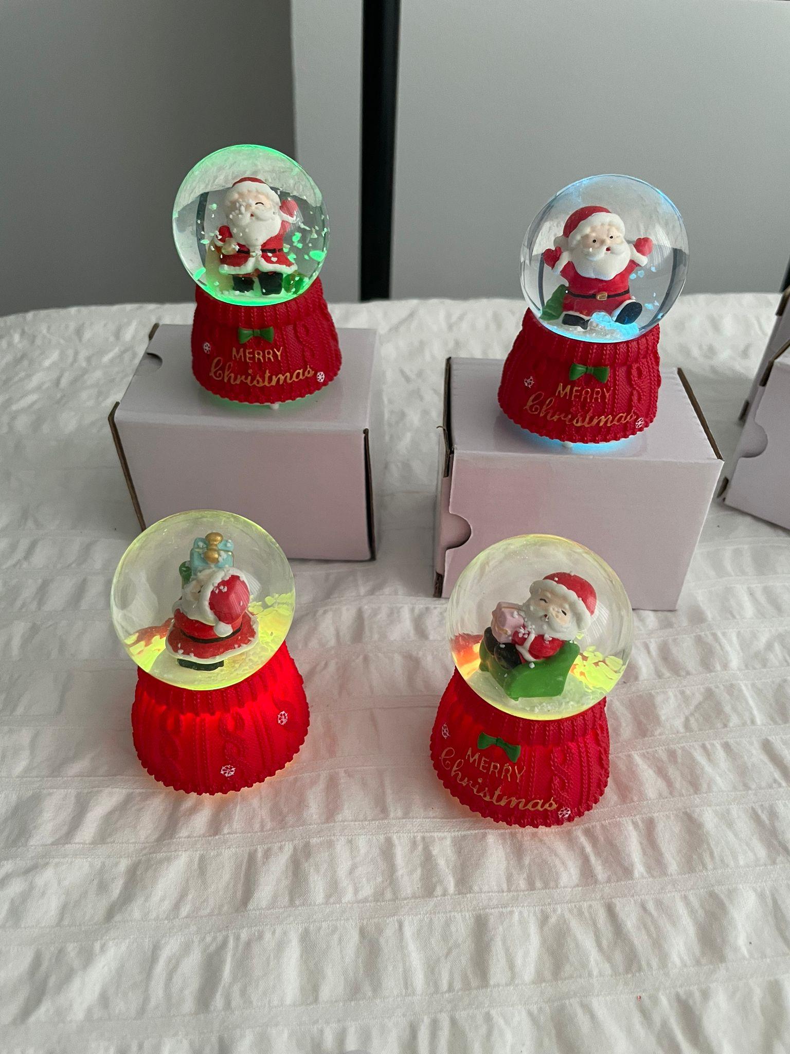 Noel Mini Işıklı Kar Küresi