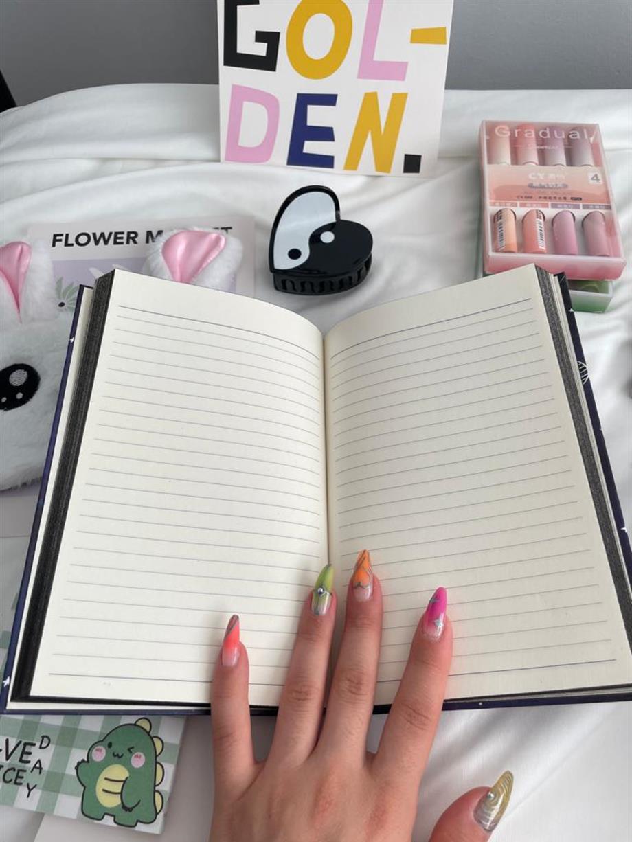 Notes Uzay Lastikli Ajanda