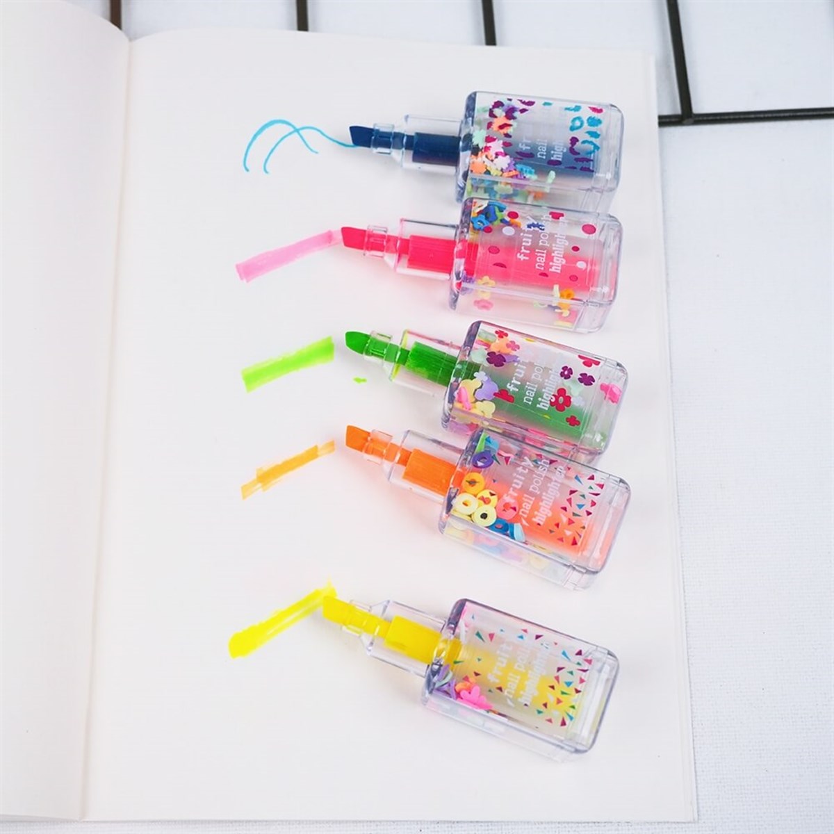 Oje Görünümlü Fosforlu Neon Kalem 5li