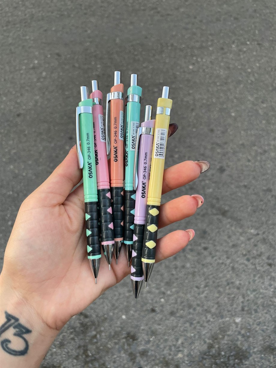 Osaka Kolay Tutuşlu Pastel Versatil Kalem