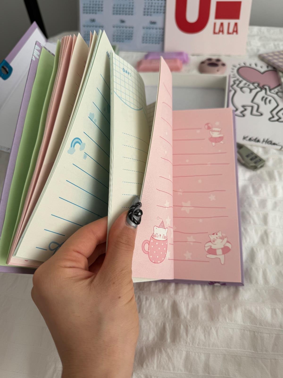 Papatya Tasarımlı Kilitli Günlük Defter Pembe