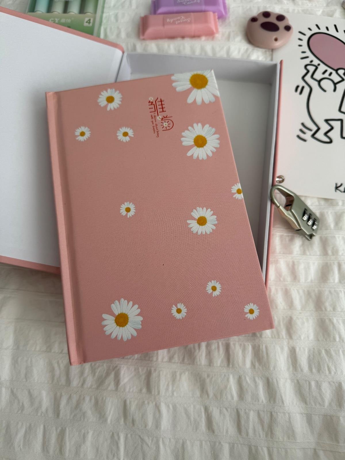 Papatya Tasarımlı Kilitli Günlük Defter Pudra Pembe