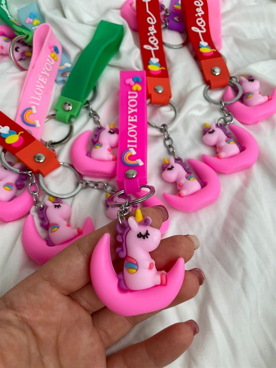 Pembe Ay Üzerinde Unicorn Silikon Anahtarlık