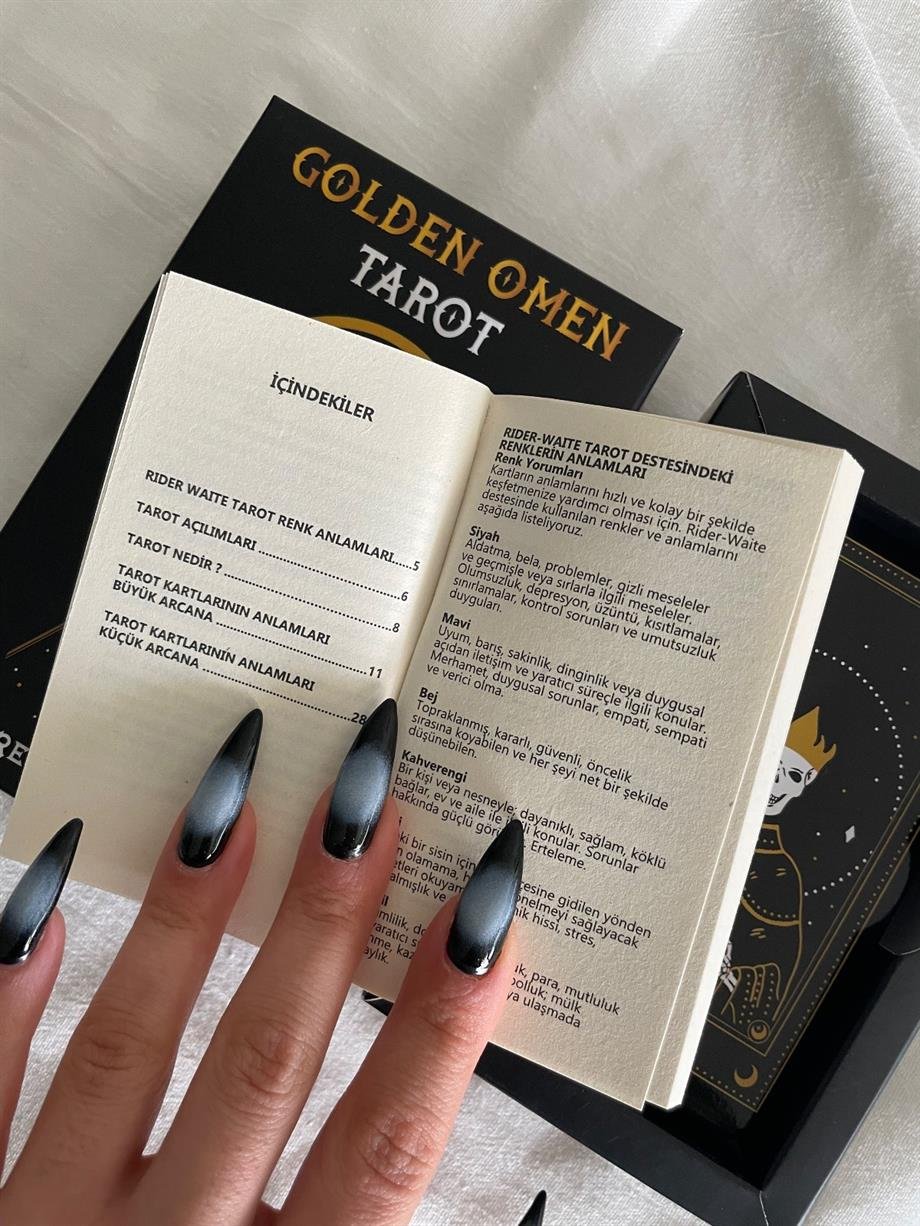 Regin Golden Omen Tarot ve Başlangıç Tarot Kitabı