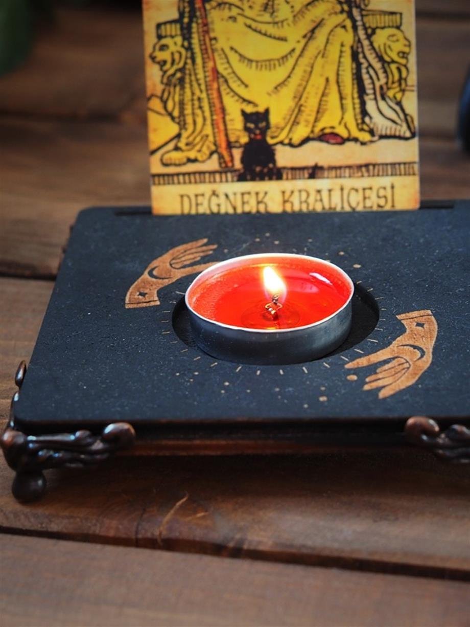 Regin Magıc Hands Tarot Tutucu & Mumluk