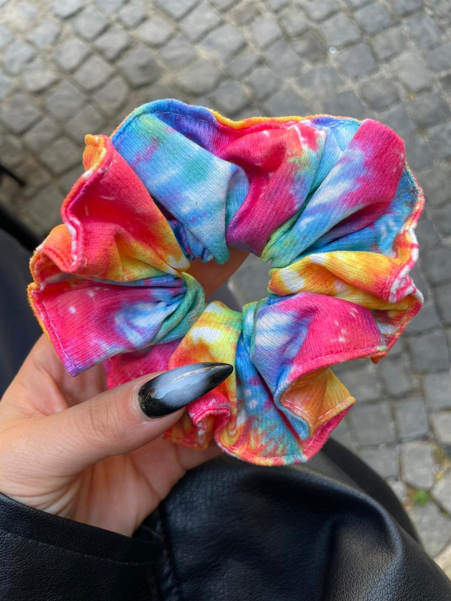 Renkli Batik Scrunchie Lastik Toka