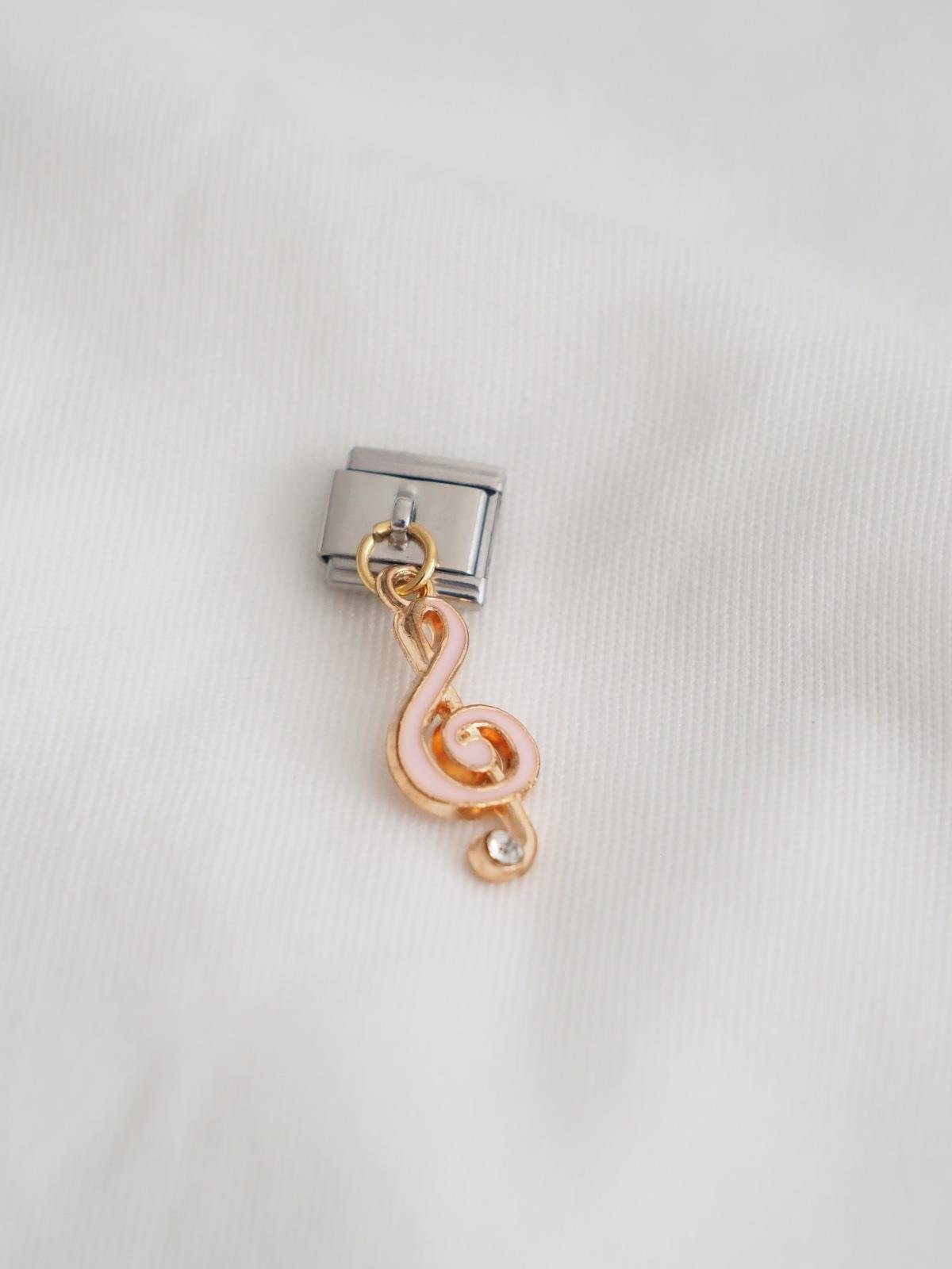 Sallantılı Pembe Sol Anahtarı İtalyan Charm