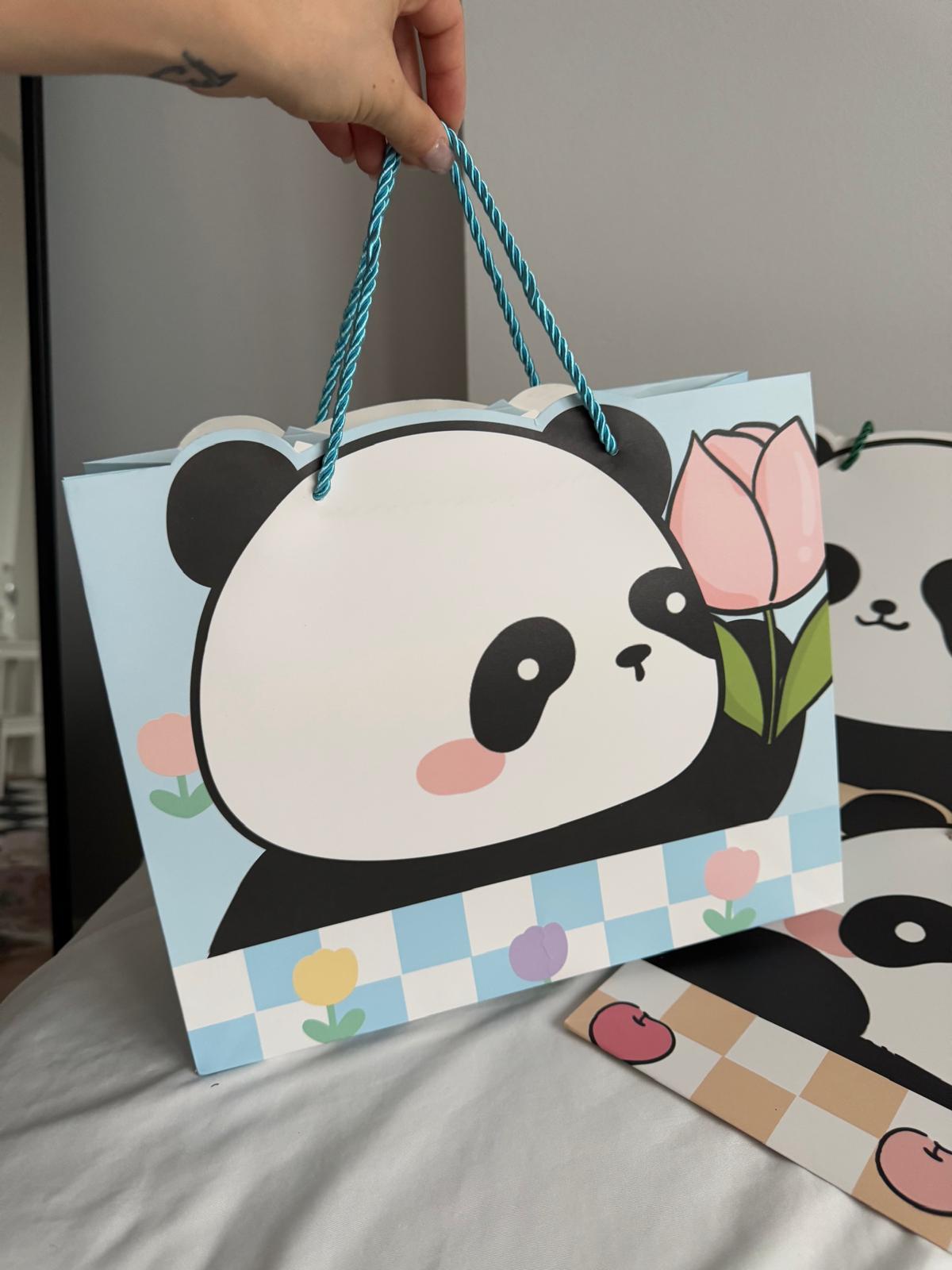 Şekilli Panda Tasarımlı Karton Çanta