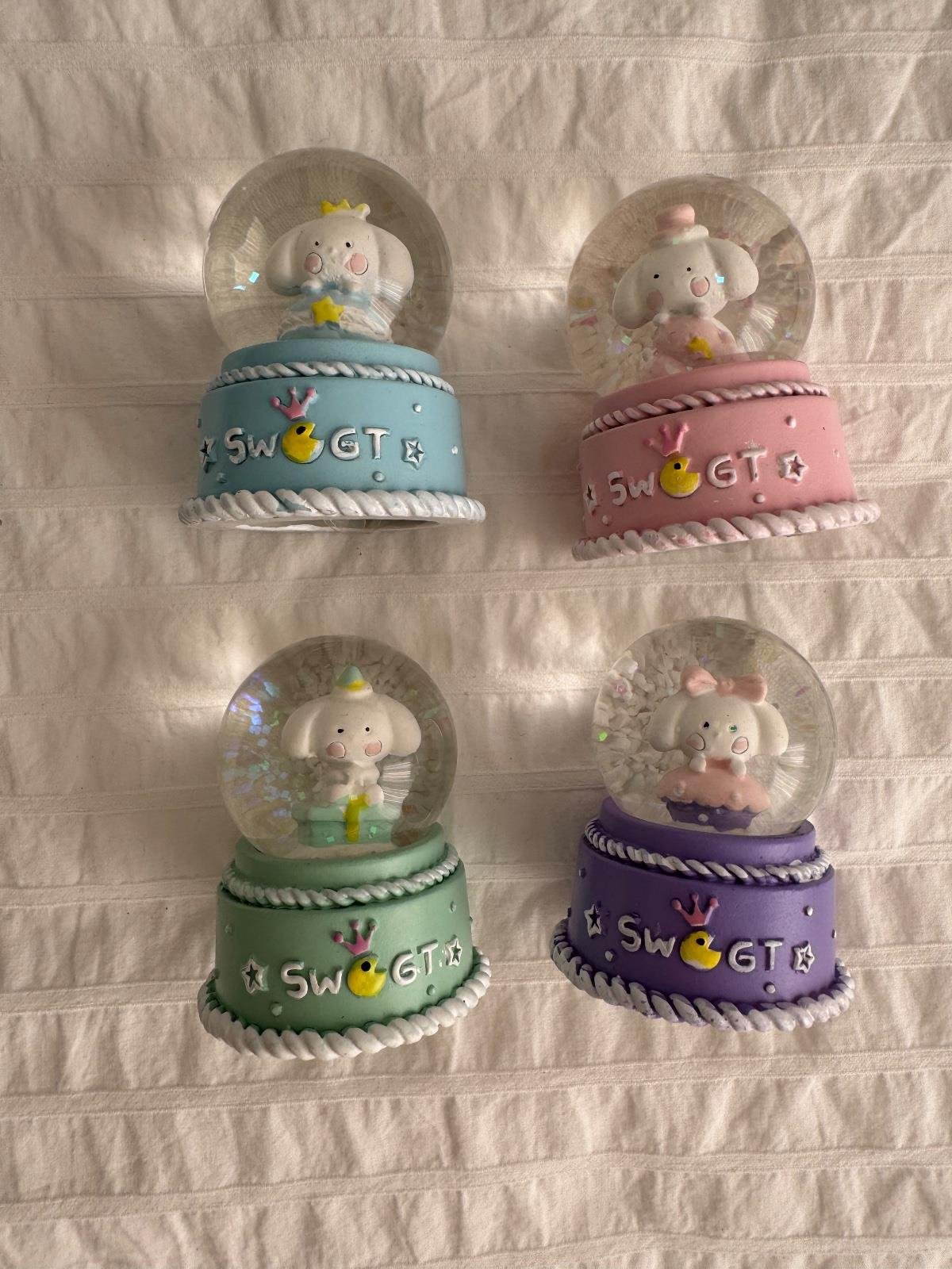 Sevimli Tavşan Mini Işıklı Kar Küresi