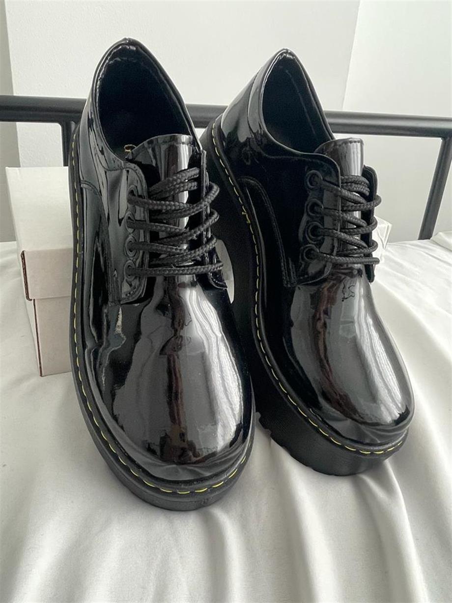 Siyah Oxford Ayakkabı Parlak Rugan