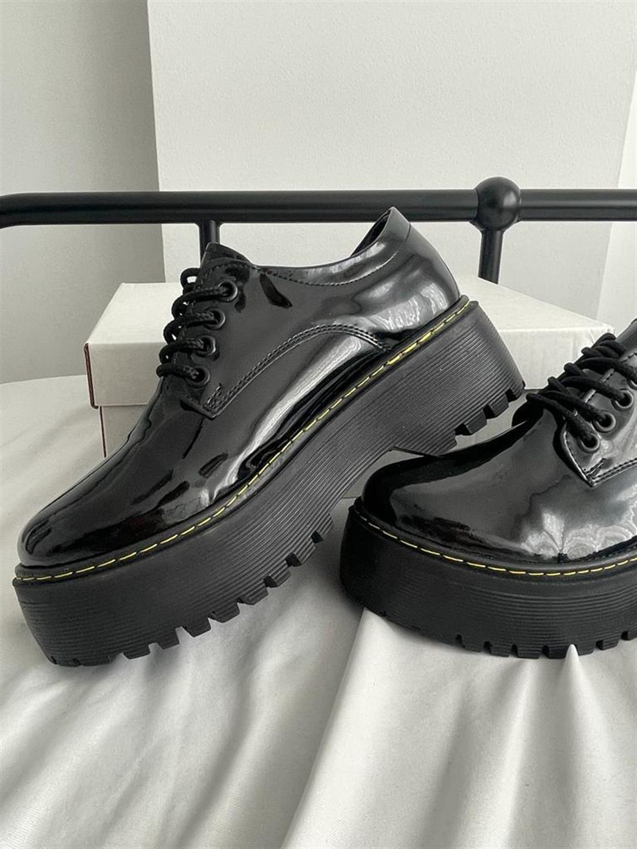 Siyah Oxford Ayakkabı Parlak Rugan