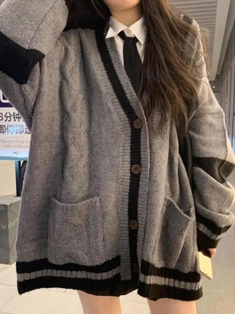 Siyah Şerit Detaylı Vintage Oversize Hırka