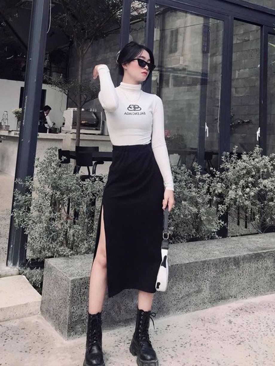 Siyah Yırtmaç Kalem Etek