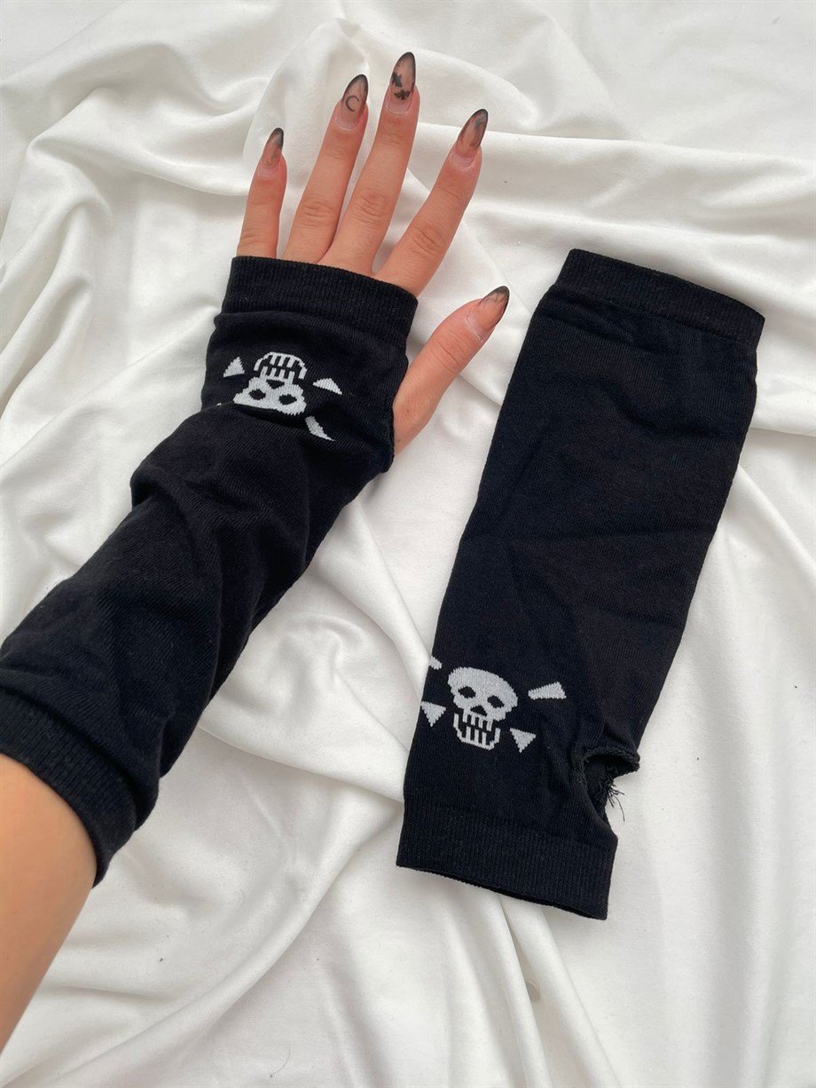 Skull Siyah Kolluk