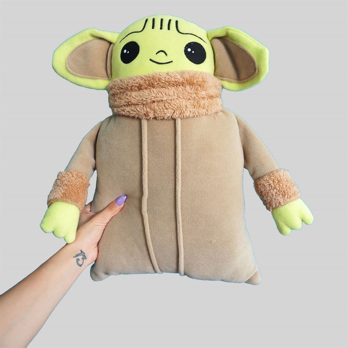 Star Wars Baby Yoda Peluş Yastık