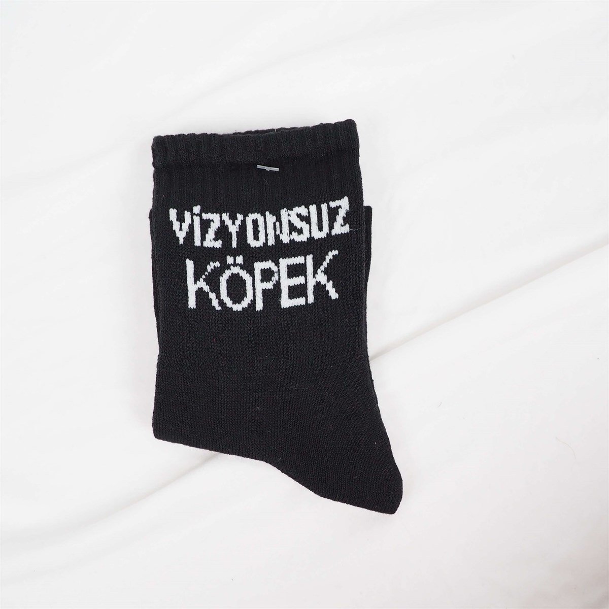 Vizyonsuz Köpek Siyah Çorap