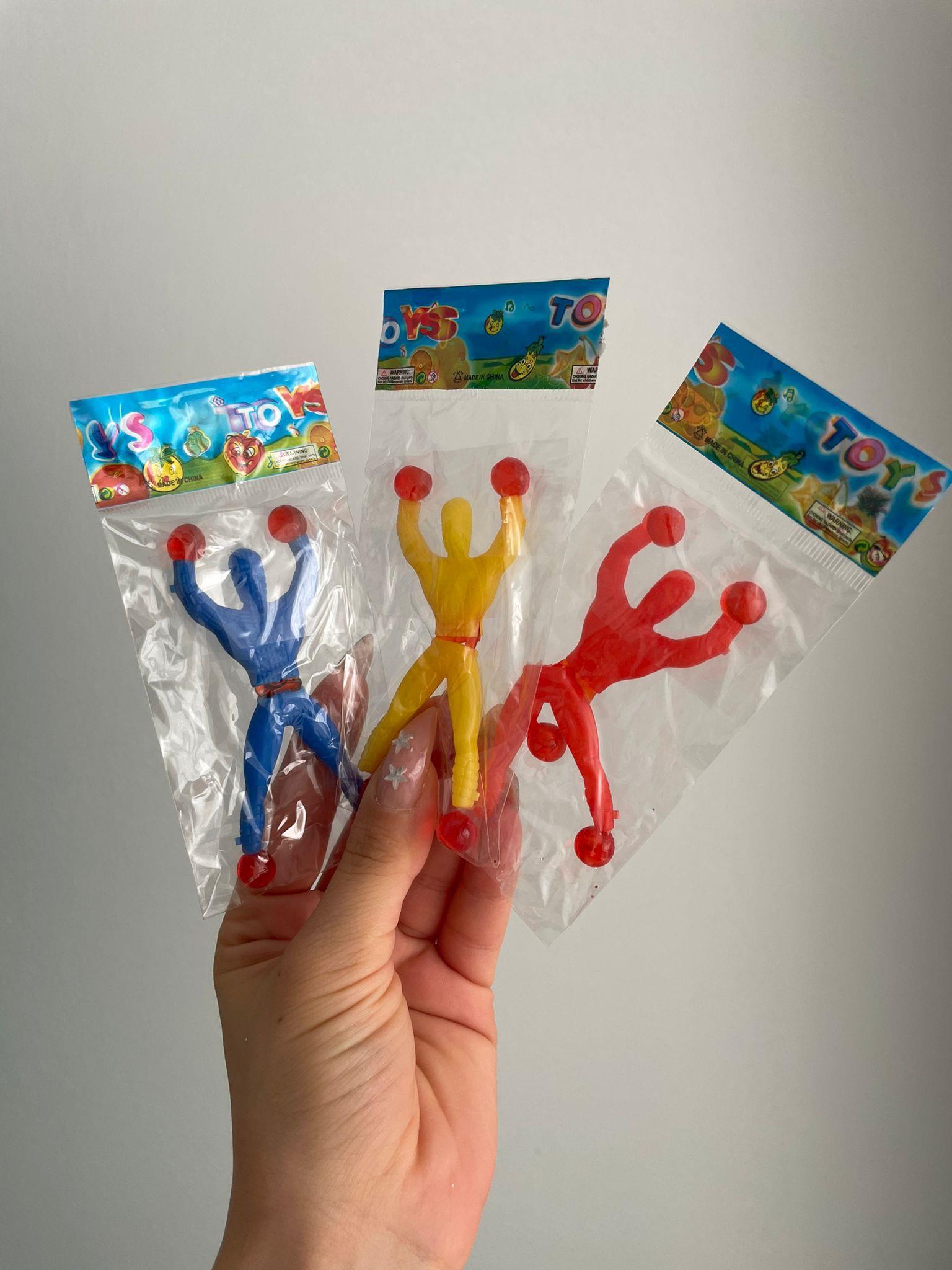 Yapışan Örümcek Adam Renk Seçenekleri