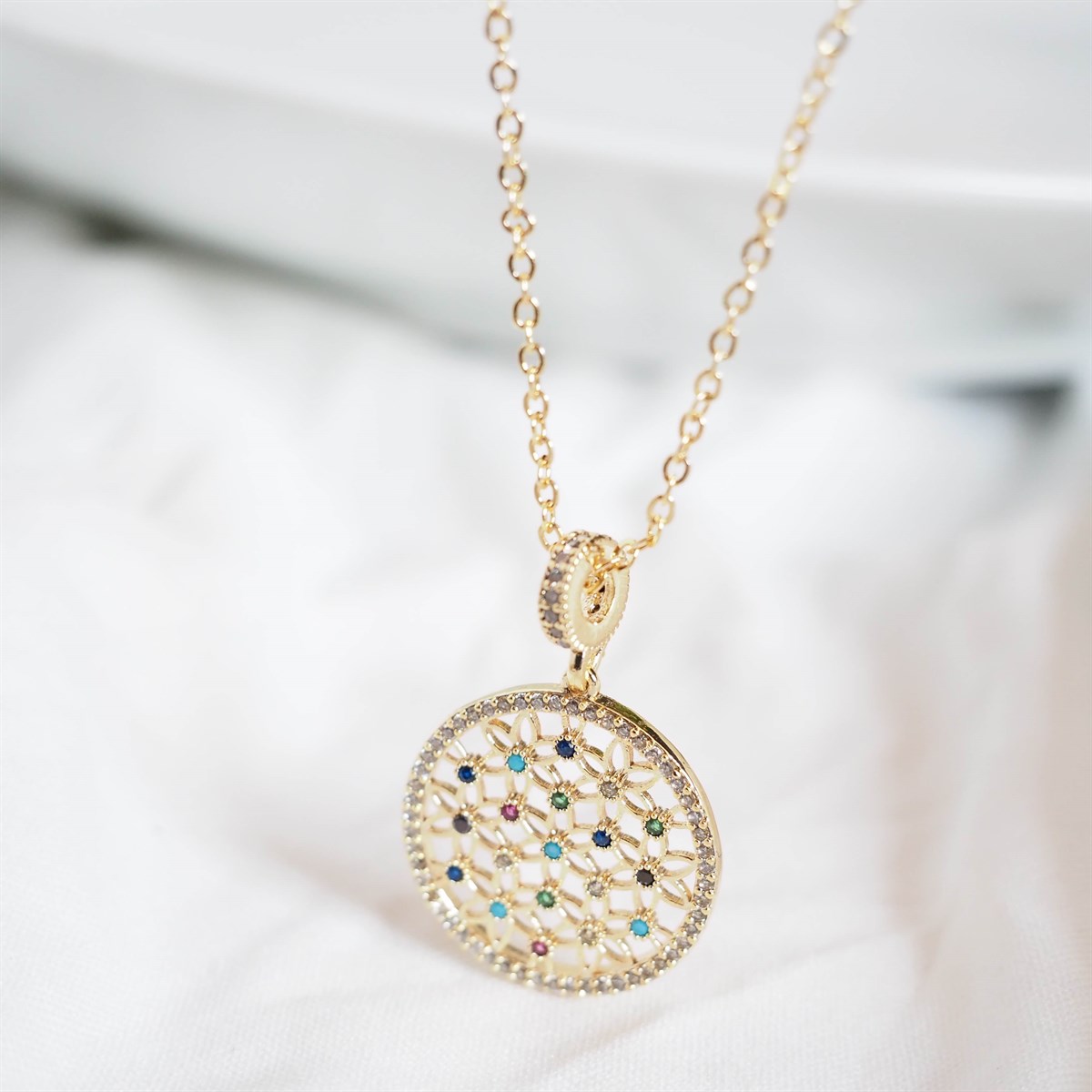 Yaşam Çiçeği Zirkon Taşlı Kolye Gold