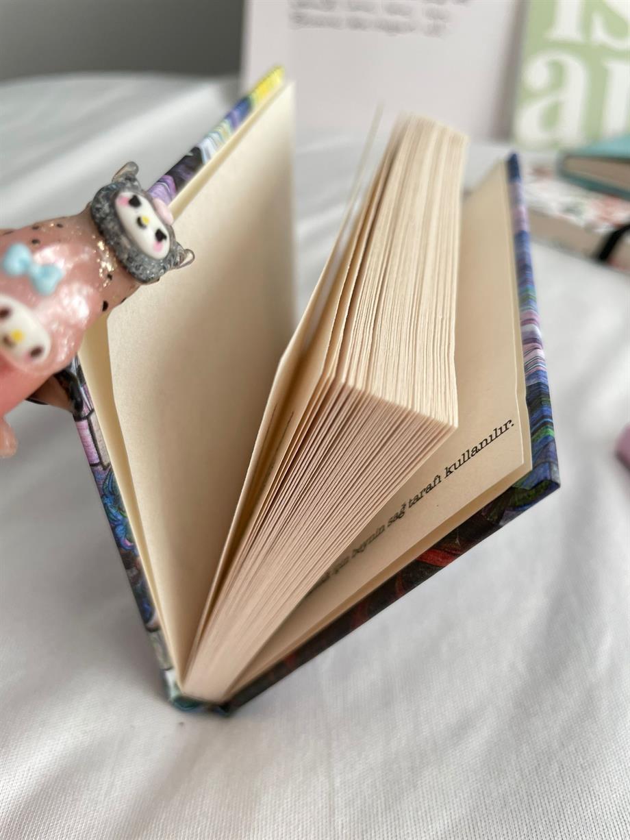 Yıldızlı Gece Sert Kapaklı Lastikli Mini Defter