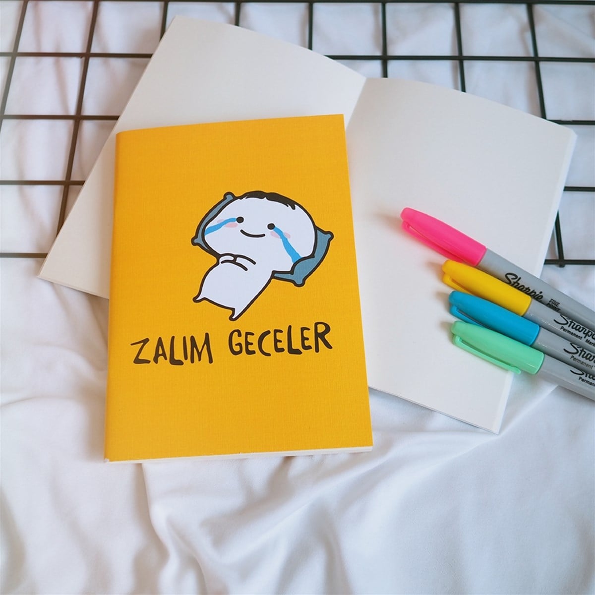 Zalım Geceler Baskılı Defter 