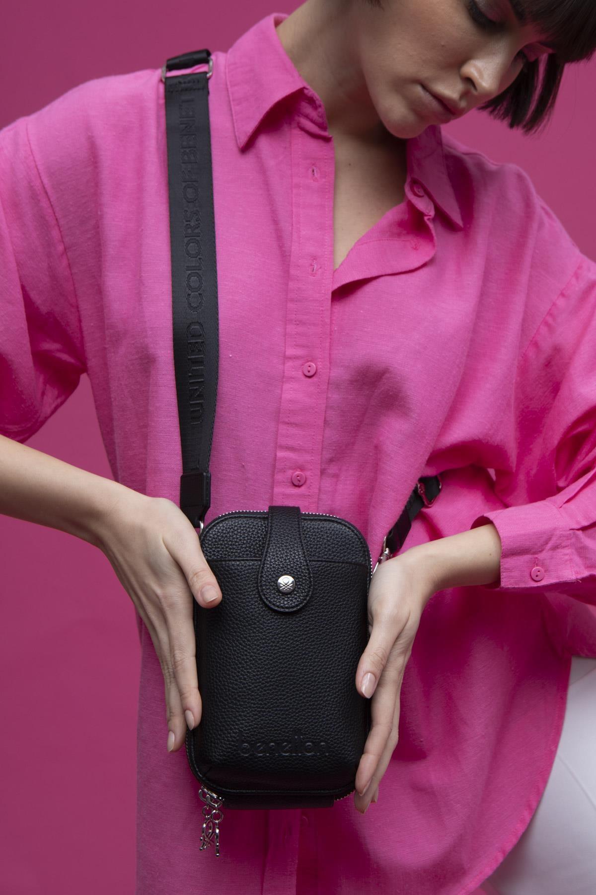 Benetton 1500 Siyah Baskılı Çarpraz Bayan Çanta