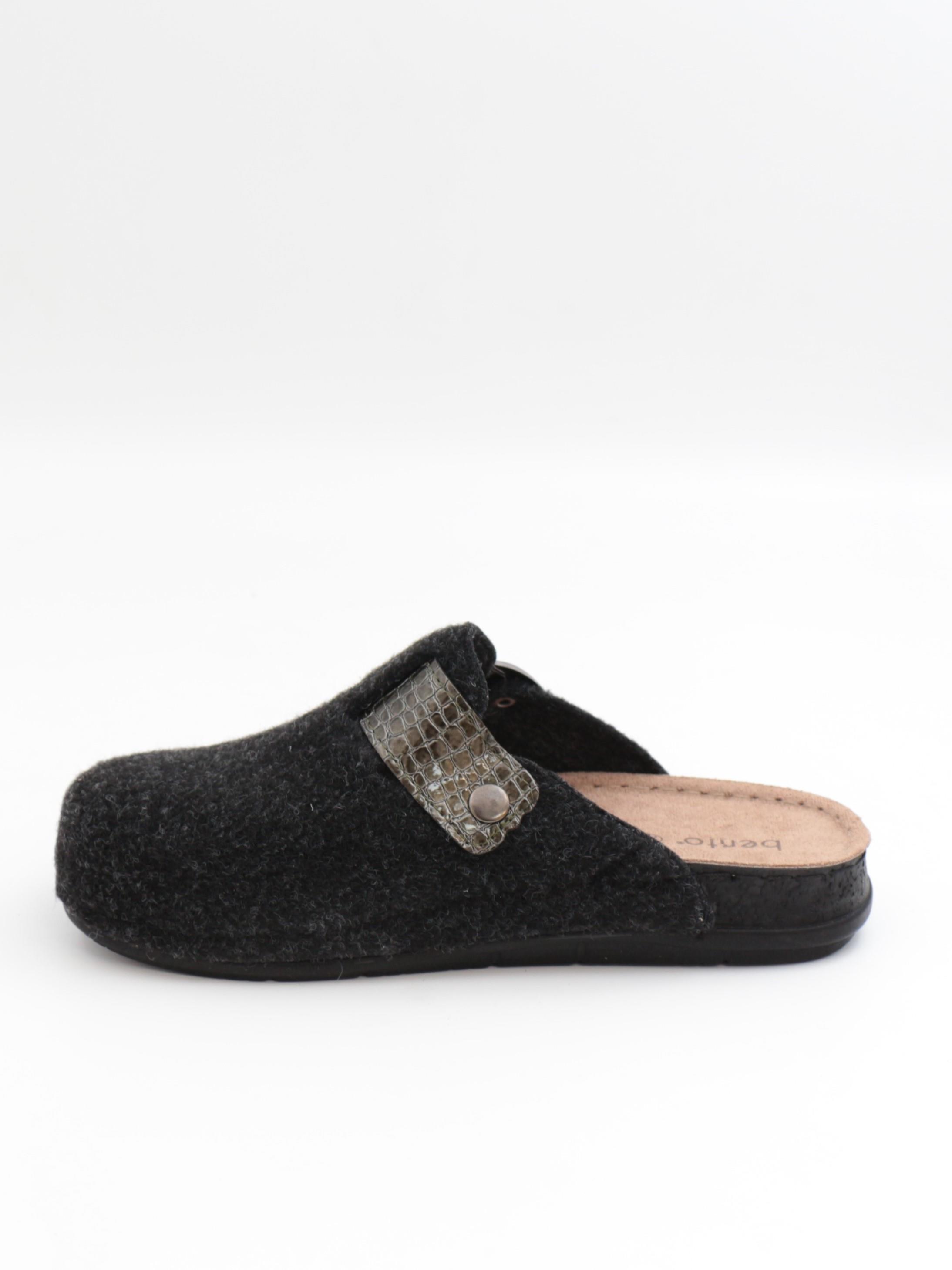 Bento 41006 Siyah Kışlık Anatomik Önü Kapalı Kadın Terlik