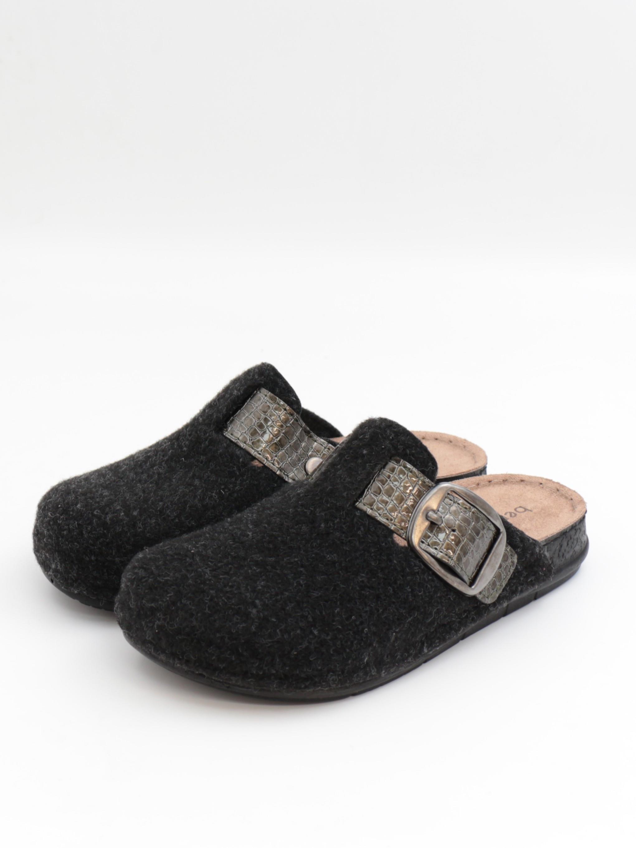 Bento 41006 Siyah Kışlık Anatomik Önü Kapalı Kadın Terlik