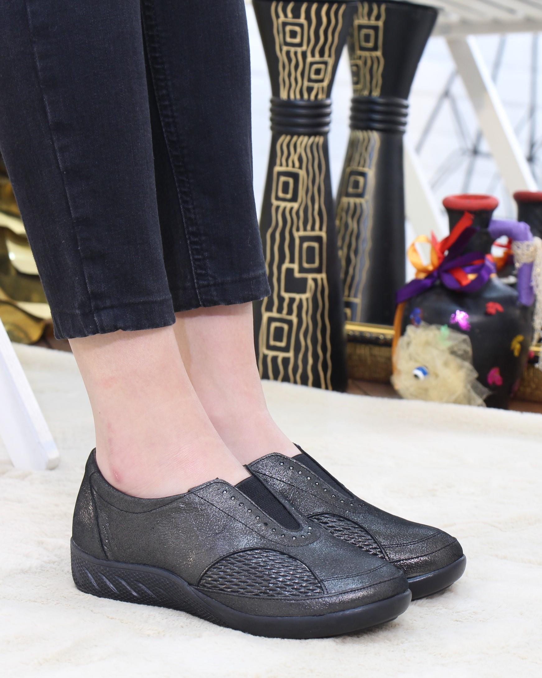 Capella 304 Çelik Siyah Hakiki Deri Günlük Kadın Yürüyüş Ayakkabı