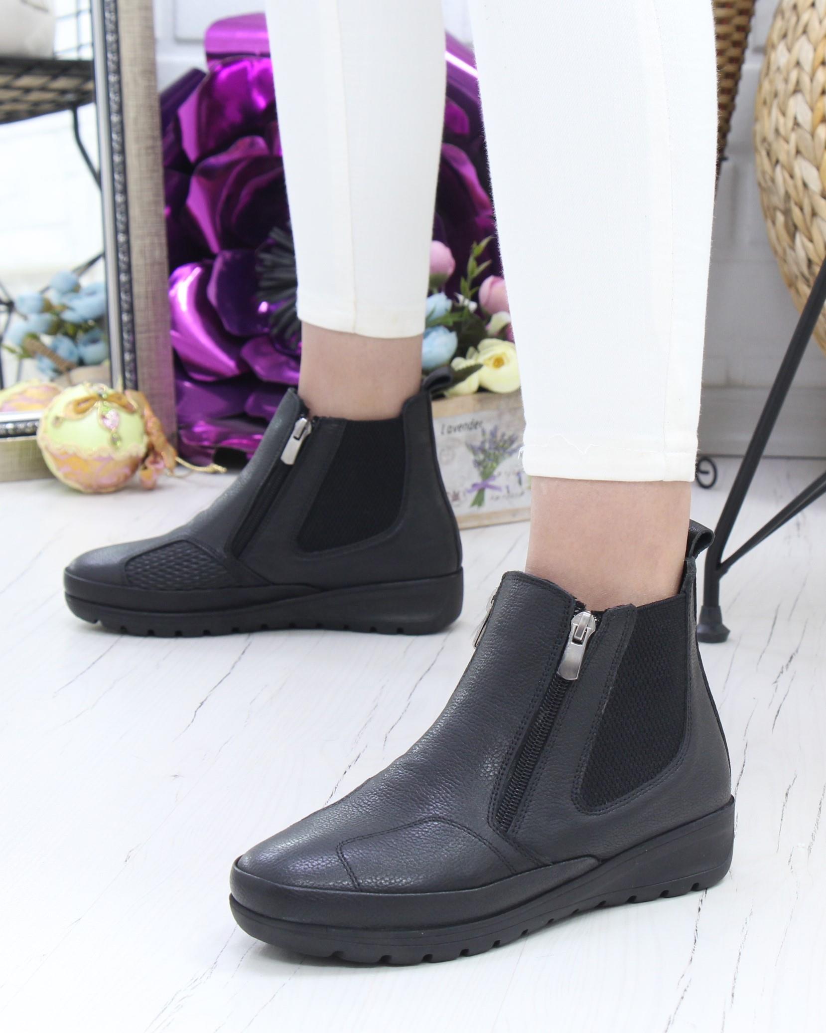 Capella 3205 Siyah Hakiki Deri Çift Fermuarlı Kemik Çıkıntısı Bot