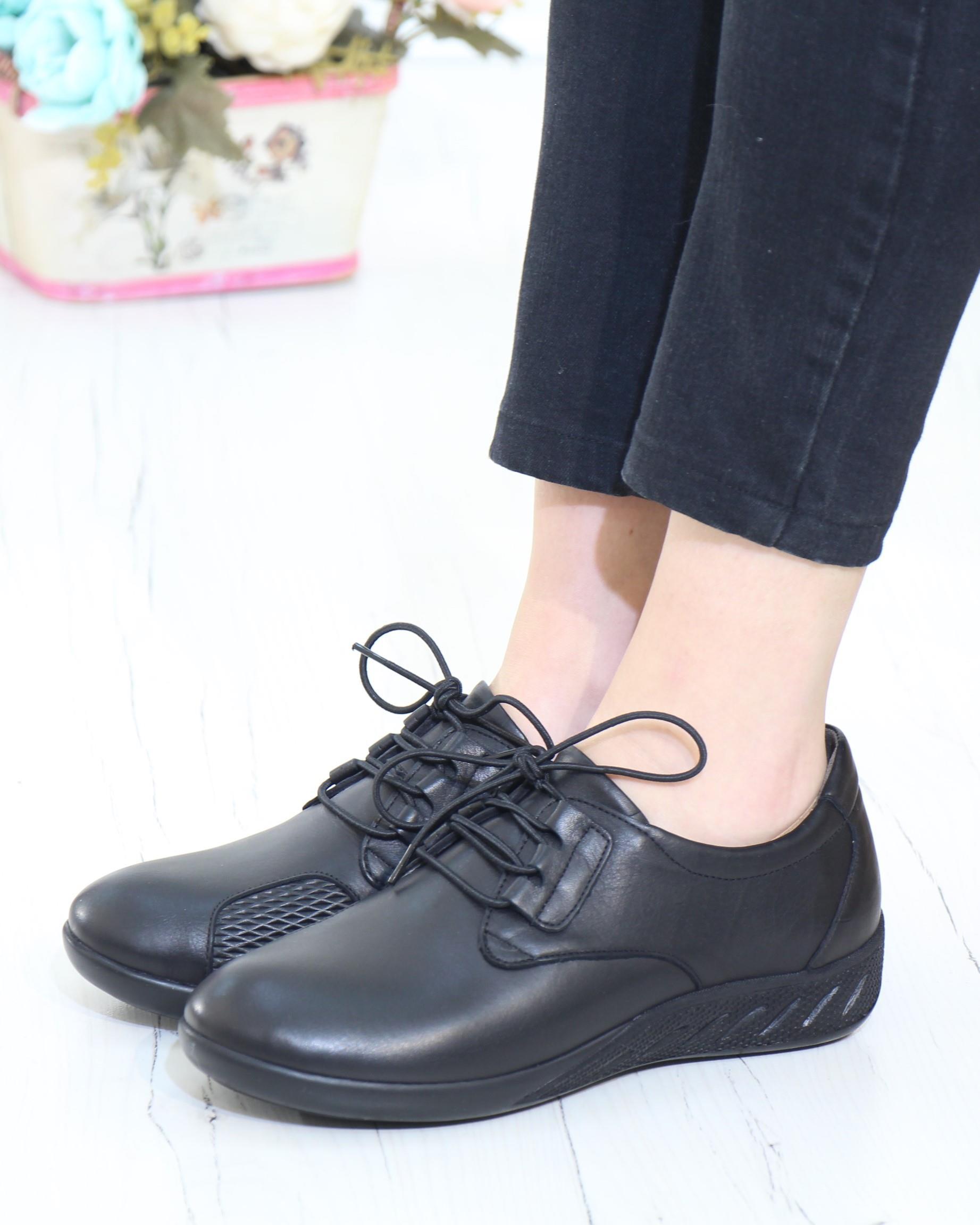 Capella 504 Siyah Hakiki Deri Günlük Kadın Yürüyüş Ayakkabı