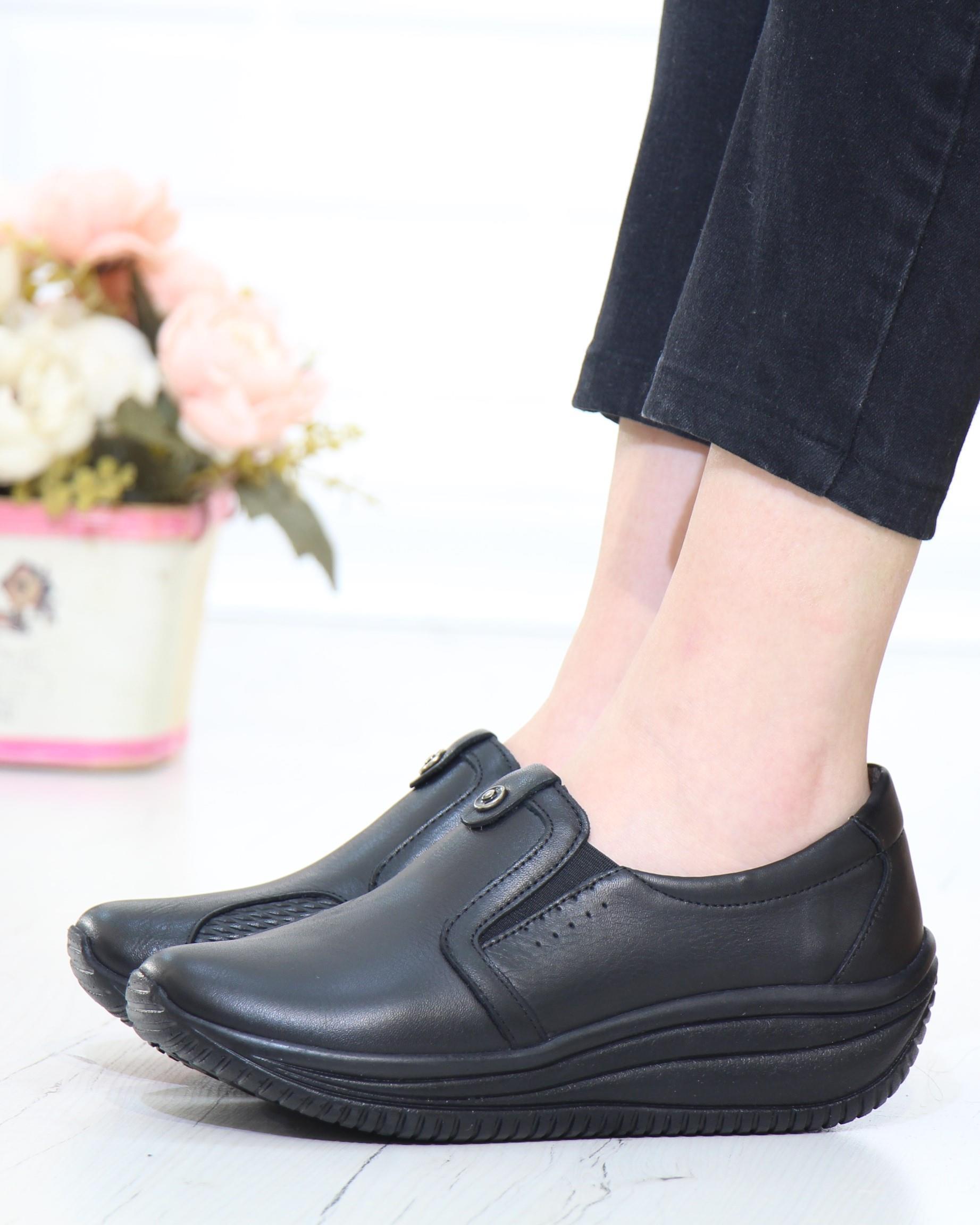 Capella 506 Siyah Hakiki Deri Günlük Kadın Yürüyüş Ayakkabı