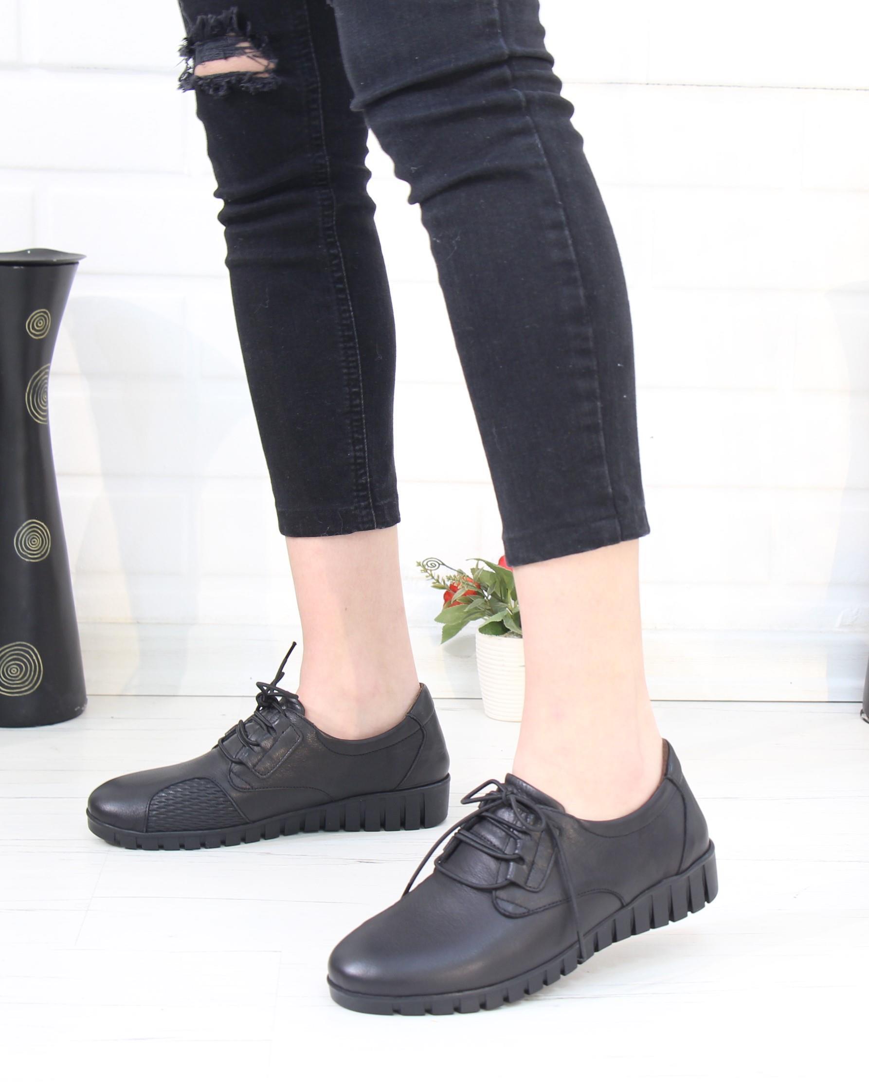 Capella 604 Siyah Hakiki Deri Günlük Kadın Yürüyüş Ayakkabı