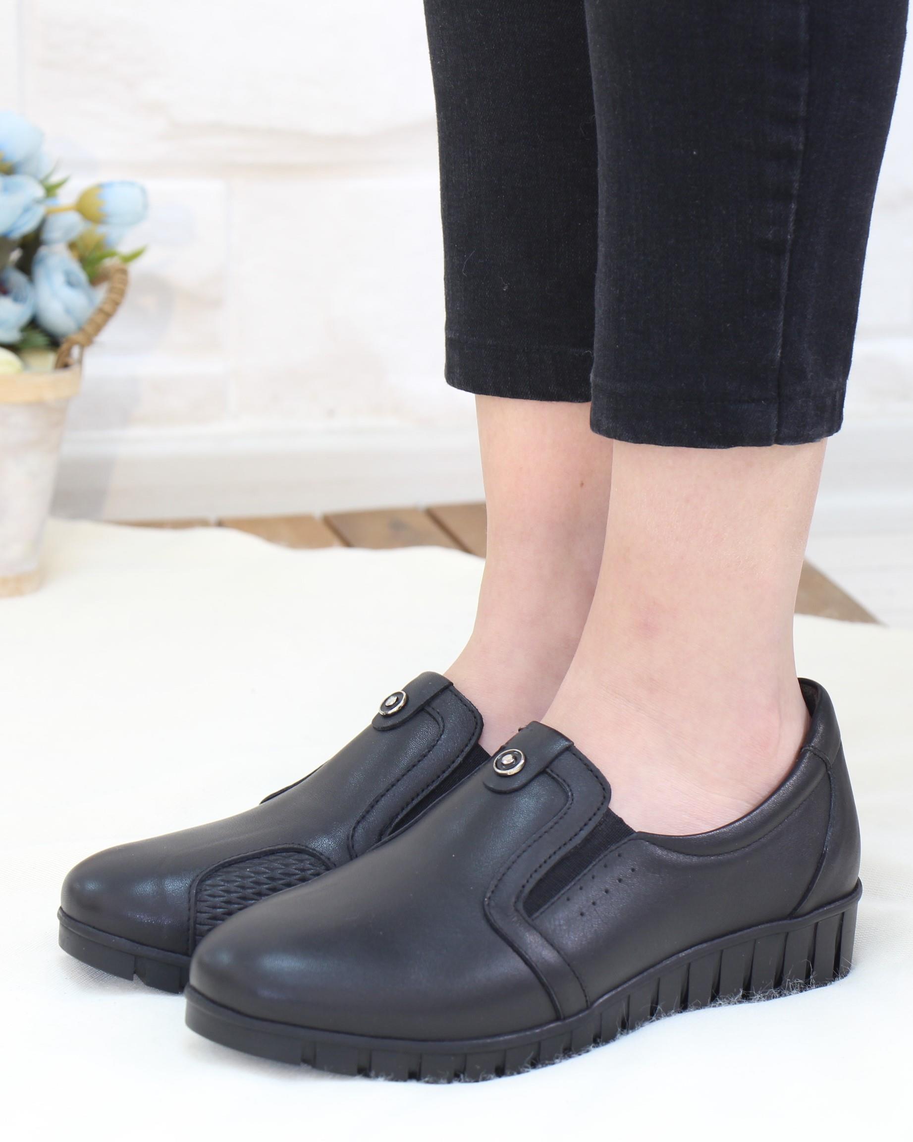 Capella 606 Siyah Hakiki Deri Günlük Kadın Yürüyüş Ayakkabı