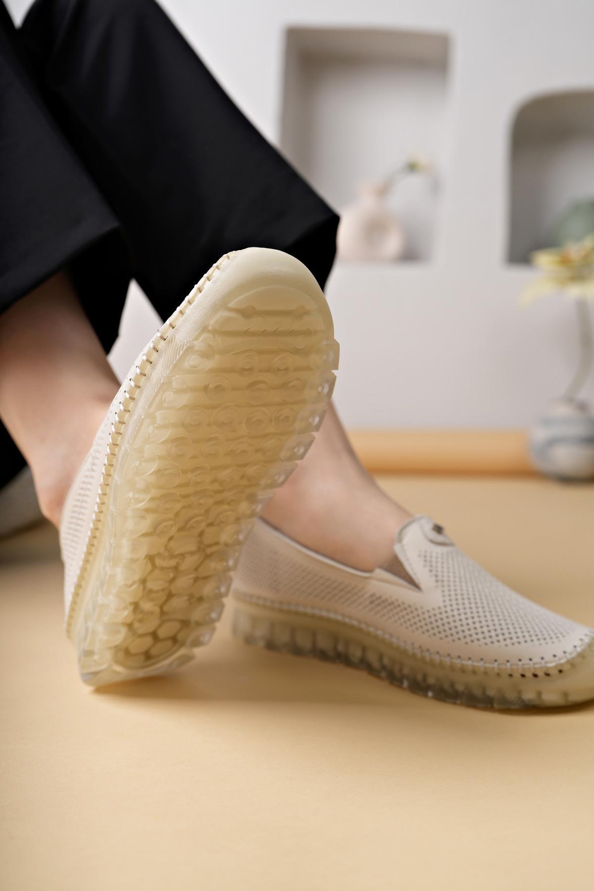 Castle Black 22385 Kemik Hakiki Deri Şeffaf Taban Kadın Sneakers