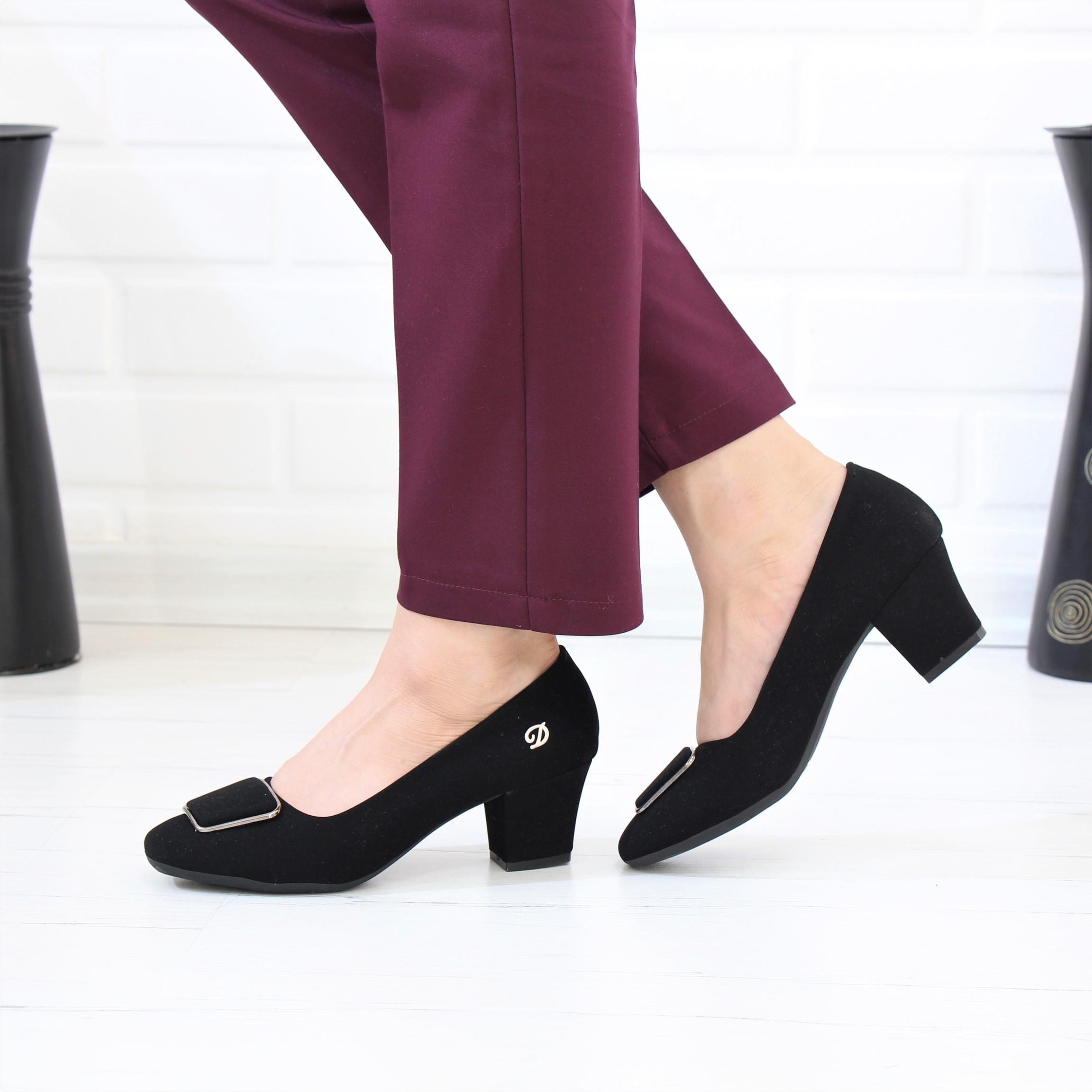 Desca 220 Siyah Süet Topuklu Günlük Kadın Ayakkabı