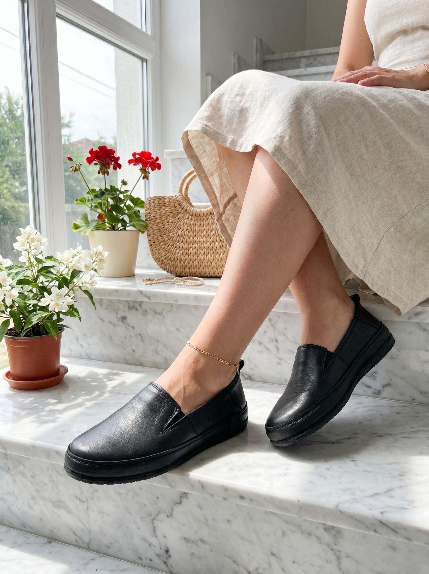 Freefoot 12905 Siyah Hakiki Soft Deri Günlük Kadın Ayakkabı