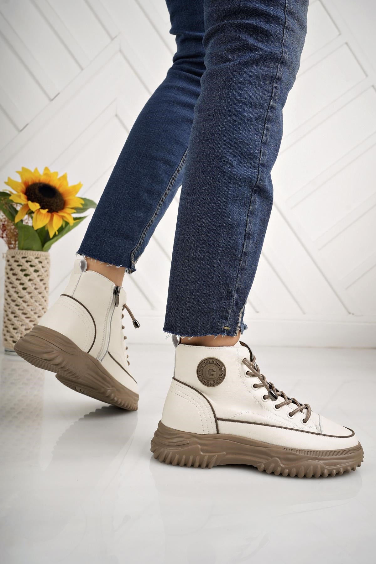 Guja 24K310 13 Bej Fermuarlı Fashion Kadın Bot