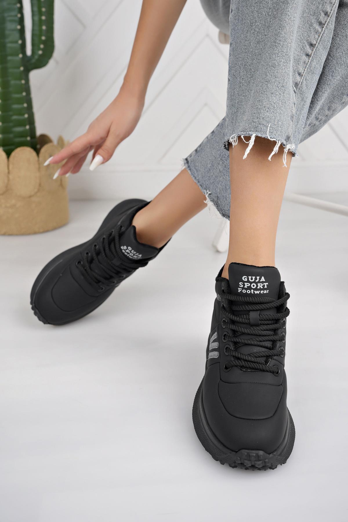 Guja 24K317 4 Siyah Bağcıklı Hafif Fashion Kadın Bot