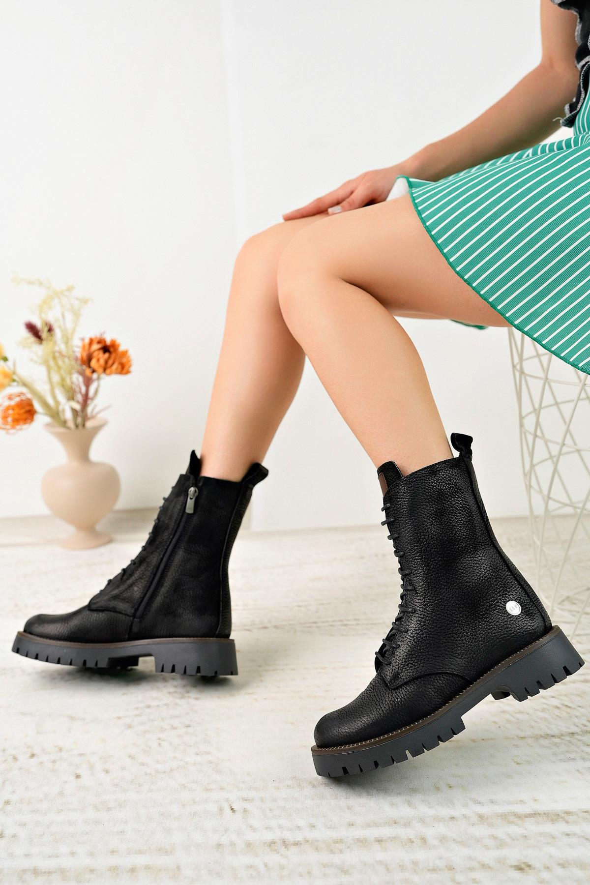 Mammamia D23KB 4100 Siyah Nubuk Hakiki Deri Kadın Postal