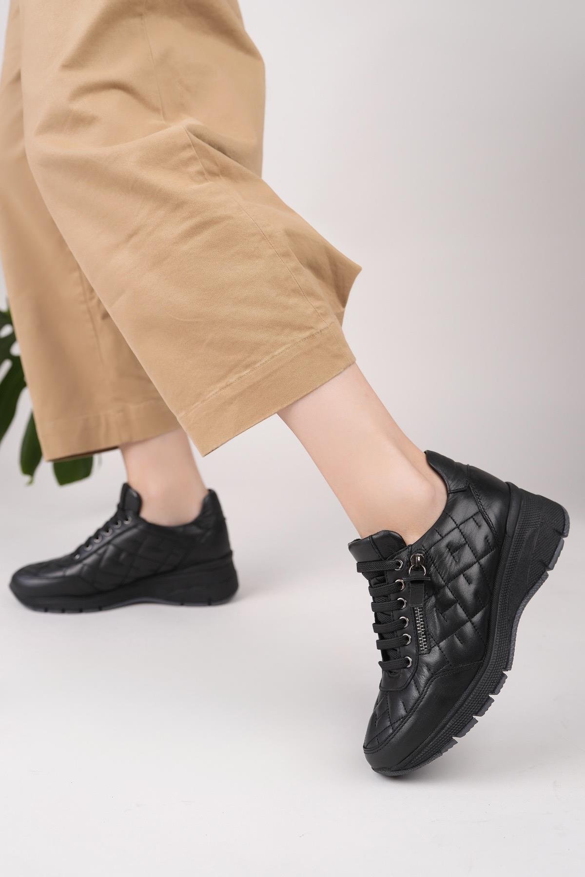 Mammamia D25KA 3605 Siyah Hakiki Deri Dolgu Kadın Ayakkabı