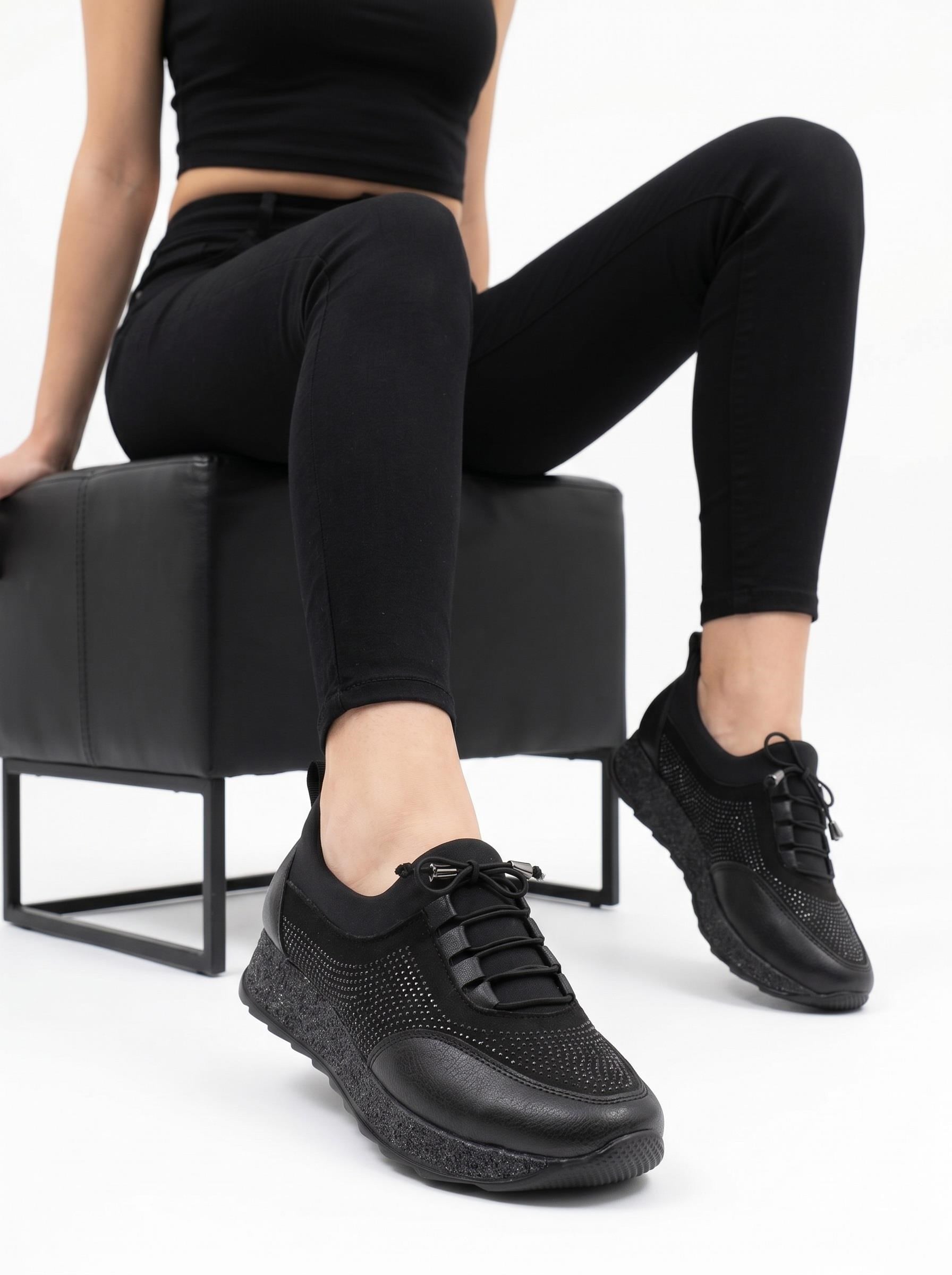 Nesil Shoes Acr 15 Siyah Taşlı Strech Kadın Ayakkabı