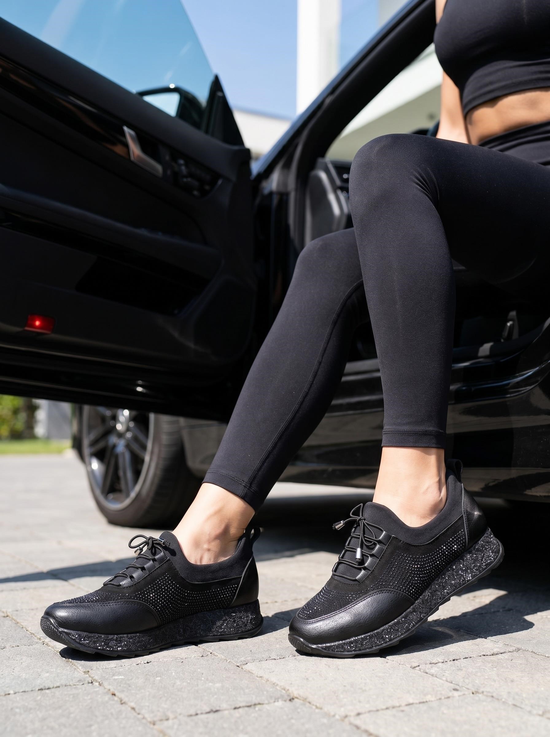 Nesil Shoes Acr 15 Siyah Taşlı Strech Kadın Ayakkabı