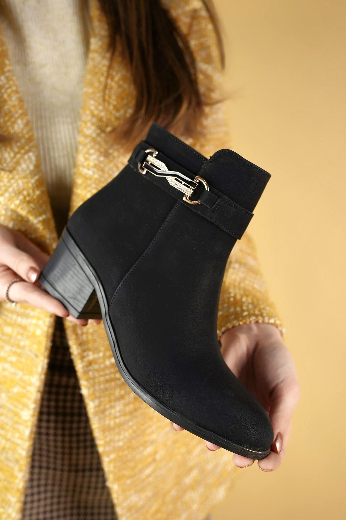 Nesil Shoes Bln 5770 Siyah Zümrüt Taşlı Kadın Bot