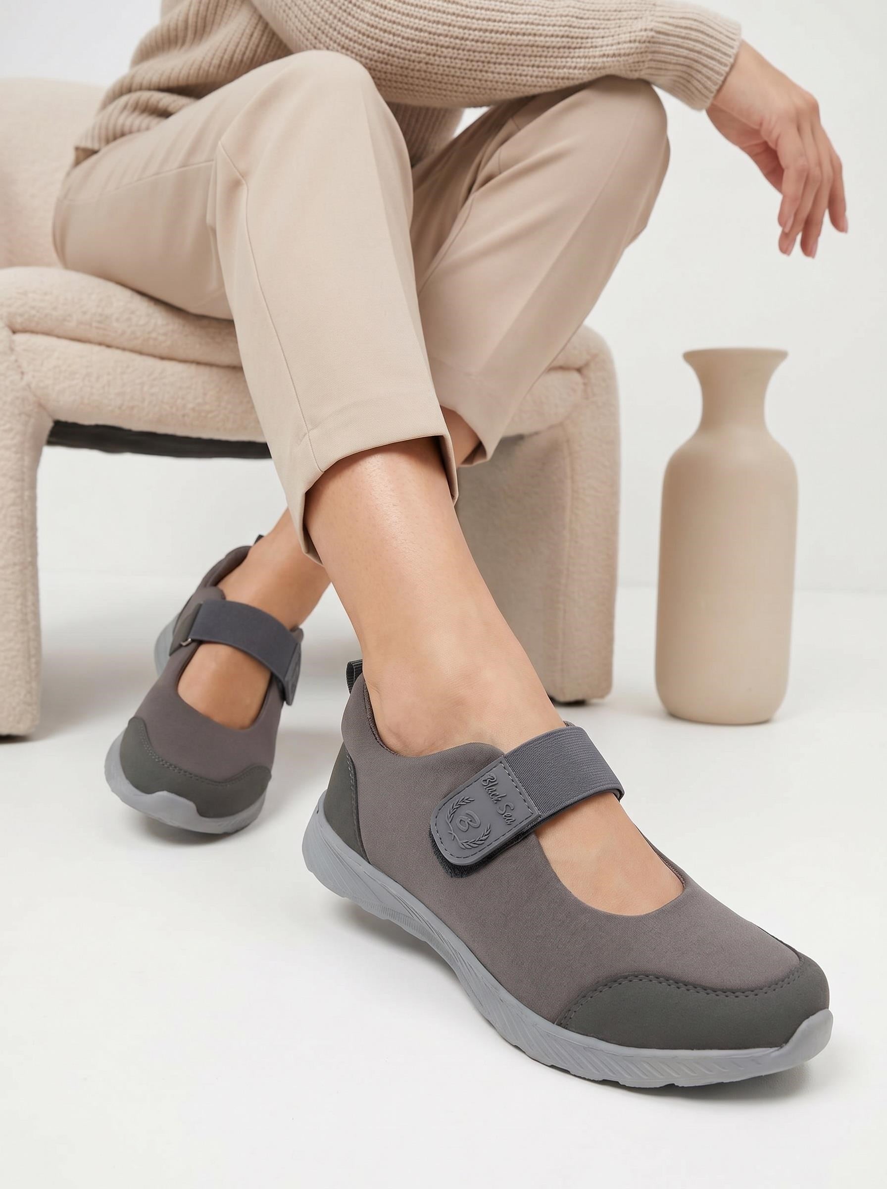 Nesil Shoes Bsea 632 Füme Memory Foam Lastikli Kadın Ayakkabısı
