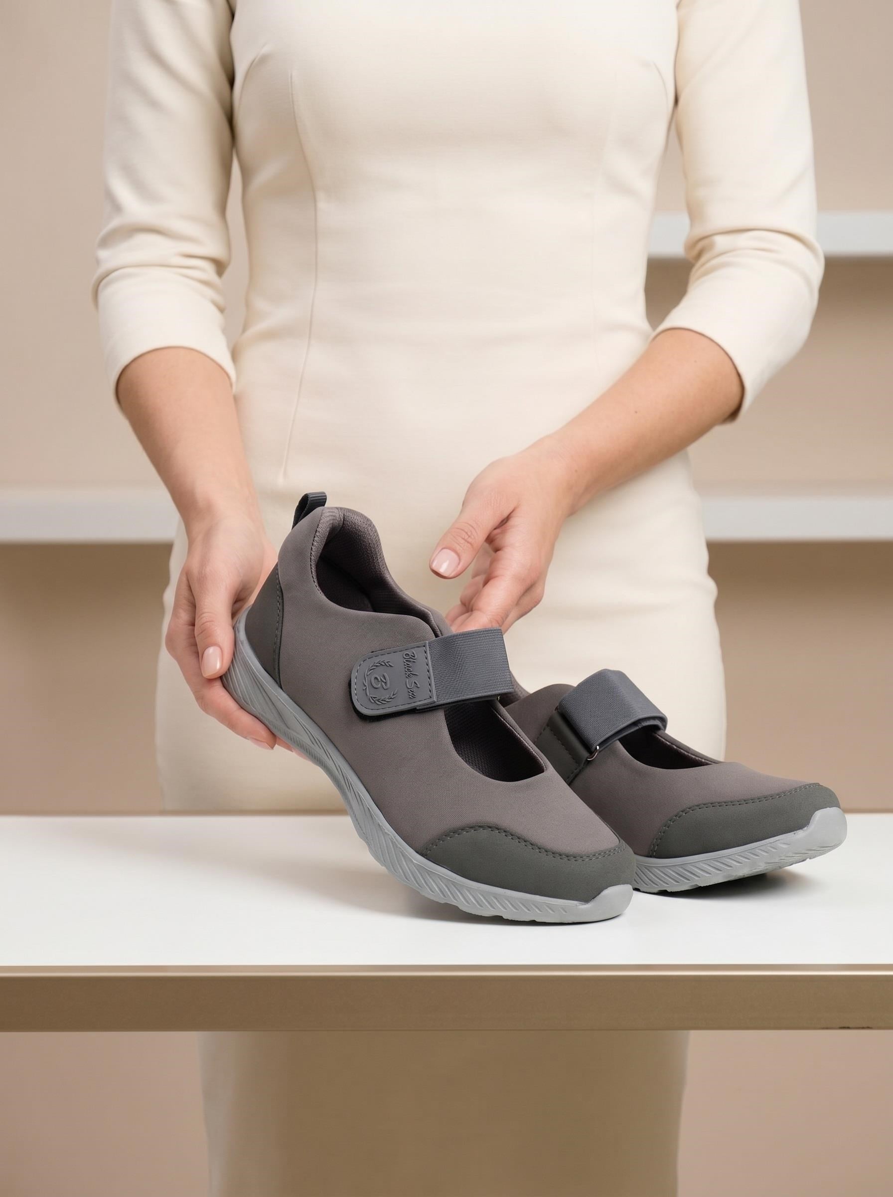 Nesil Shoes Bsea 632 Füme Memory Foam Lastikli Kadın Ayakkabısı
