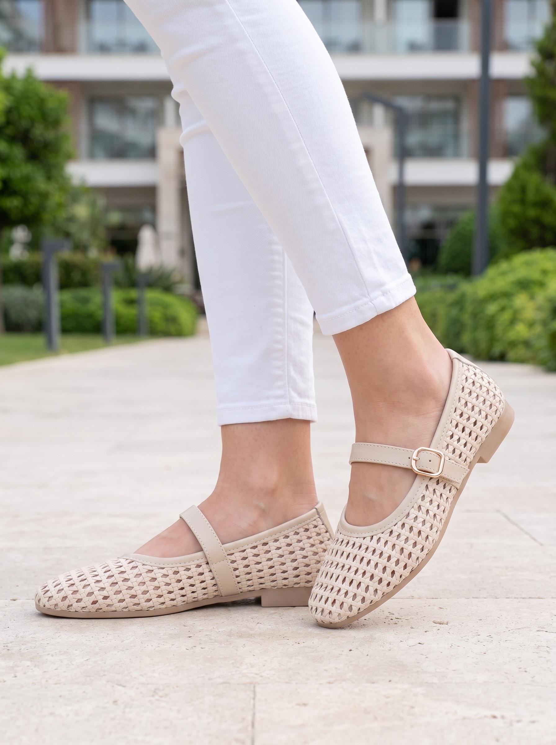 Nesil Shoes Ceylan 3501 Ten Hasır Örgü Kadın Babet
